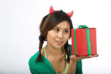 《龙腾世纪：影障守护者》主机版有性能和画质模式